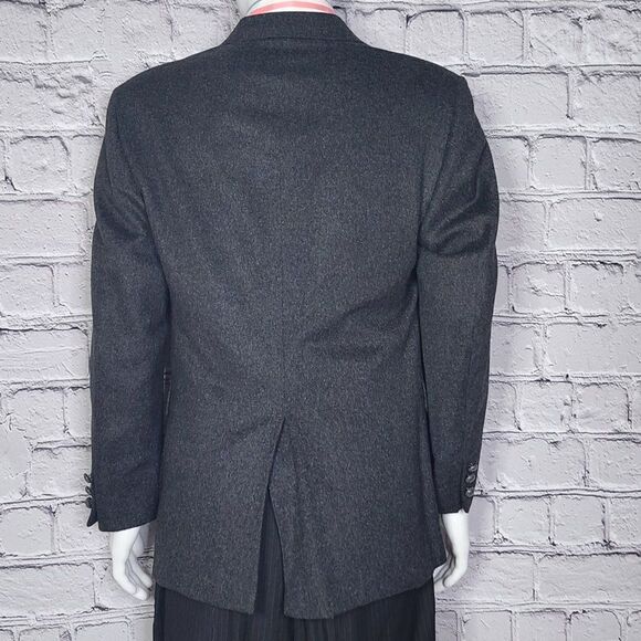 Vintage Hunt Valley Grey Camelhair Sports Coat, Men's 40R - Picture 3 of 13